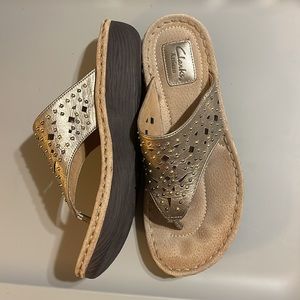 Womens Clarks Artisan Size 9.5